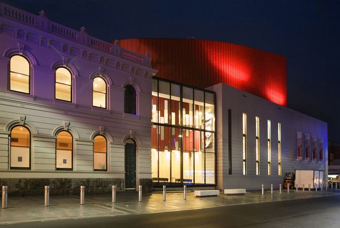 Drum Theatre at night