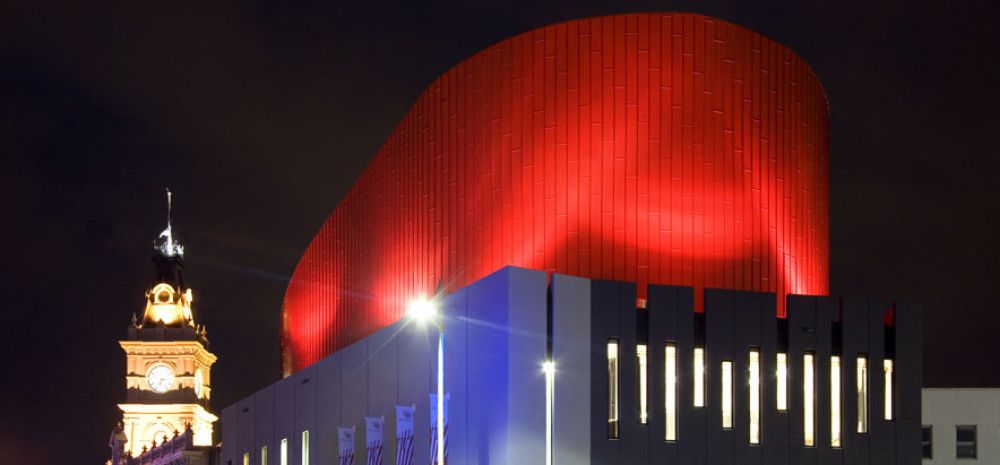 Drum Theatre at night